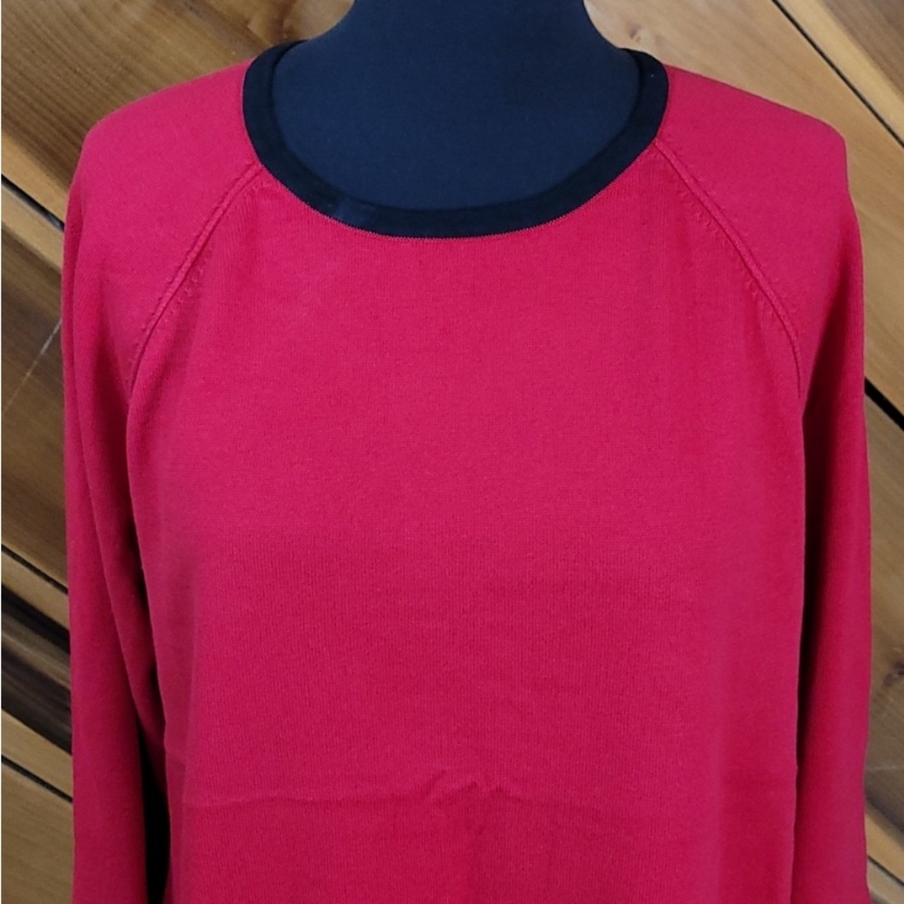 Brand New! Karen Scott Red Curved
Hem Long Sleeve Sweater Red with Black Trim